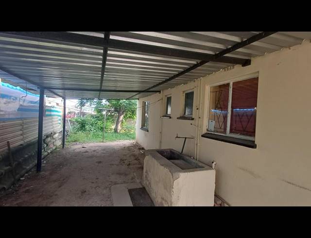 3 BEDROOM HOUSE FOR SALE IN ACACIAVALE